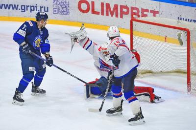 ХК «Рязань-ВДВ» уступил красноярскому «Соколу»